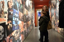 Минкультуры оштрафует кинотеатры за детей на сеансах «18+»